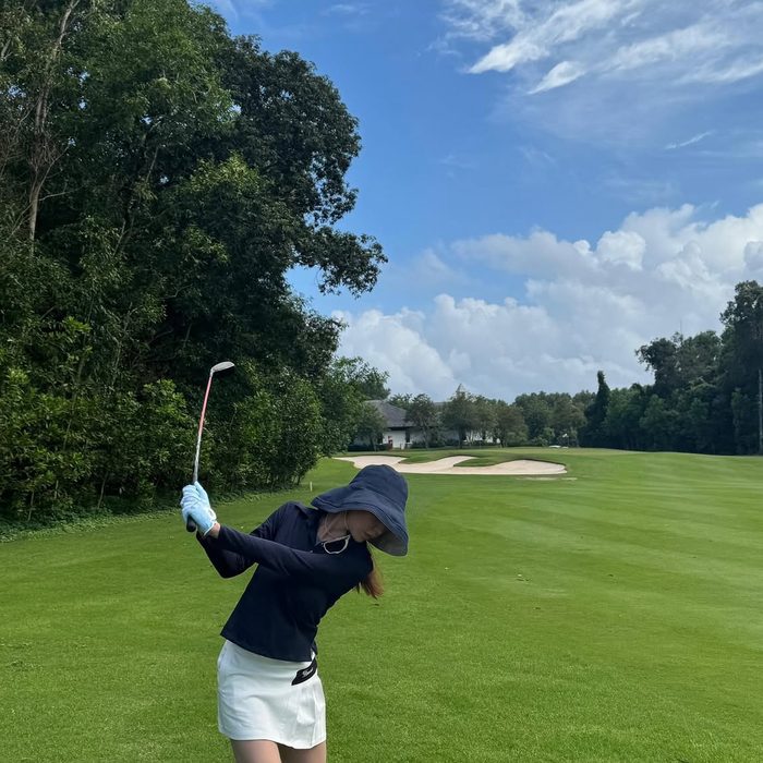 Golfer swing Phu Quoc